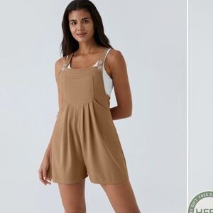 Halara Adjustable Straps Overall Shorts Size Medium
